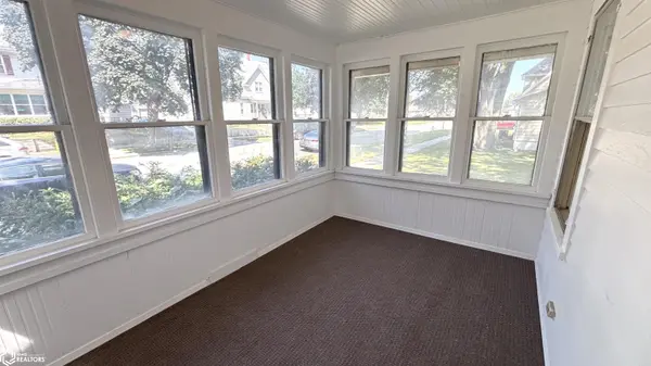 1441 N Jefferson AVE, Mason City, IA 50401