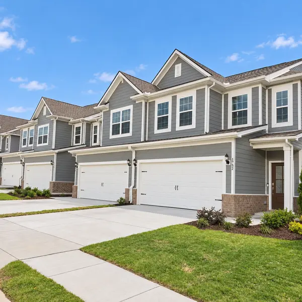 1752 Manuka Ln, Columbia, TN 38401