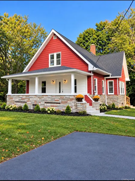 100 Rock Cut RD, Newburgh, NY 12550