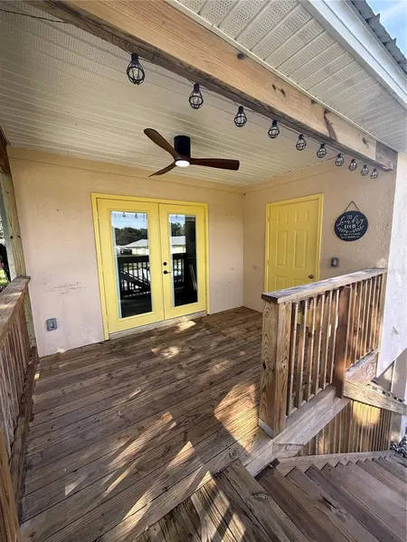 247 NE 4TH ST, Crystal River, FL 34429
