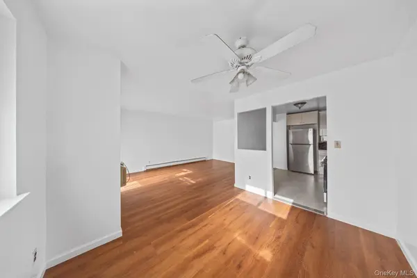 8731 57th RD #107, Elmhurst, NY 11373