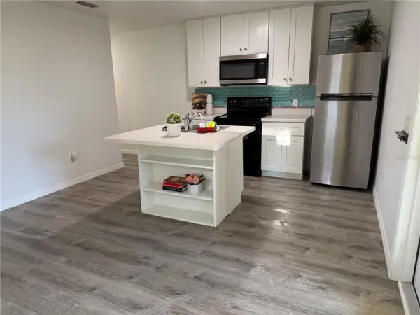 247 NE 4TH ST, Crystal River, FL 34429