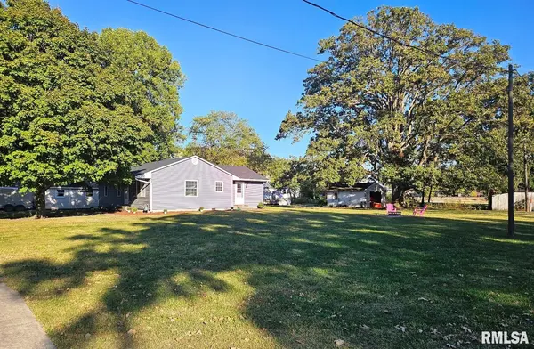 223 S MONROE ST, Harvel, IL 62538