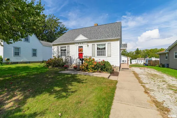 509 W ADAMS ST, Washington, IL 61571