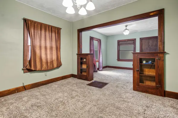 128 N Sedgwick St, Wichita, KS 67203