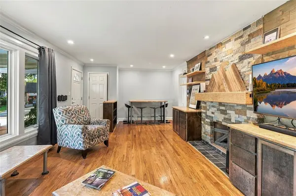 3007 W 73rd TER, Prairie Village, KS 66208