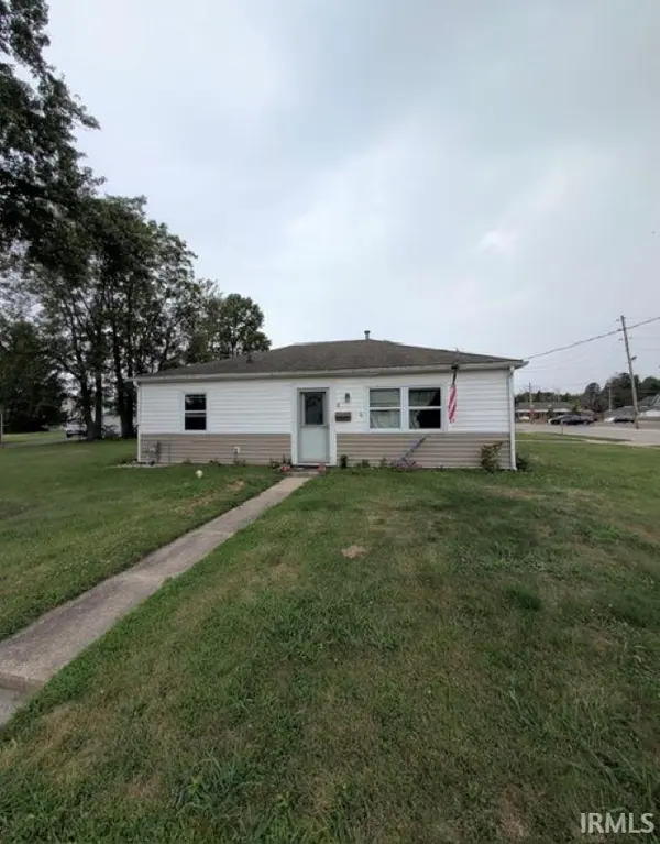 9 Allen LN, Greenfield, IN 46140