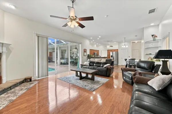 5599 SUMMERLAND HILLS DR, Lakeland, FL 33812
