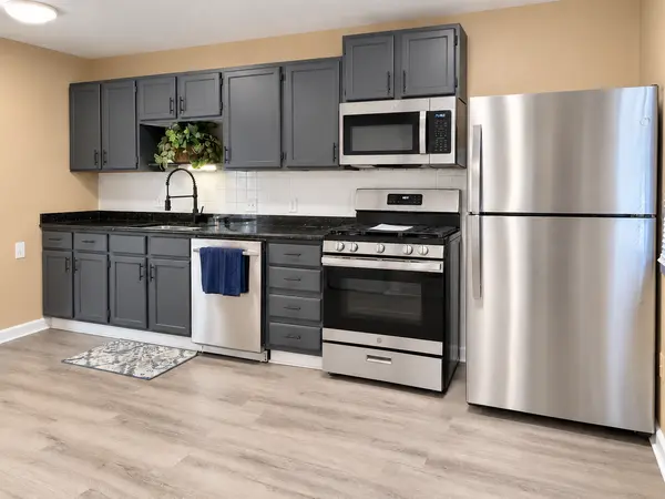 1655 Washburn AVE N, Minneapolis, MN 55411