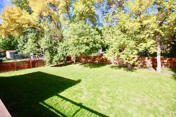 1504 Avenue B, Wahpeton, ND 58075
