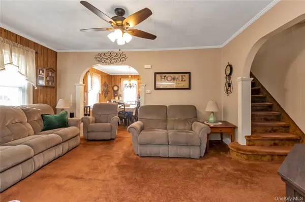 88-32 241st ST, Bellerose, NY 11426