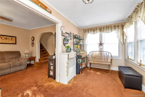 88-32 241st ST, Bellerose, NY 11426