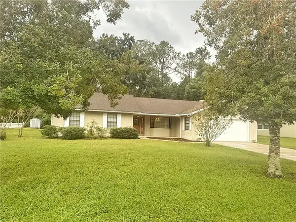 17 Sycamore CIR, Homosassa, FL 34446