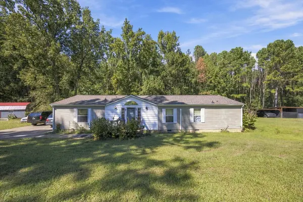 144 Betsy Lane, Rossville, GA 30741