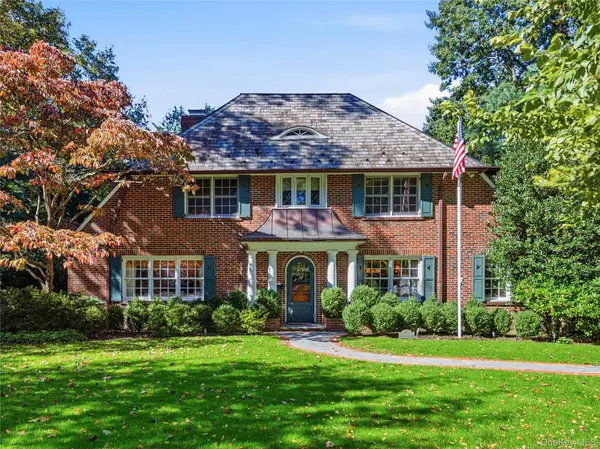 15 The RDG, Manhasset, NY 11030