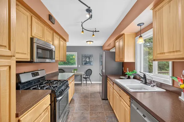 13905 Steven RD, Burnsville, MN 55337