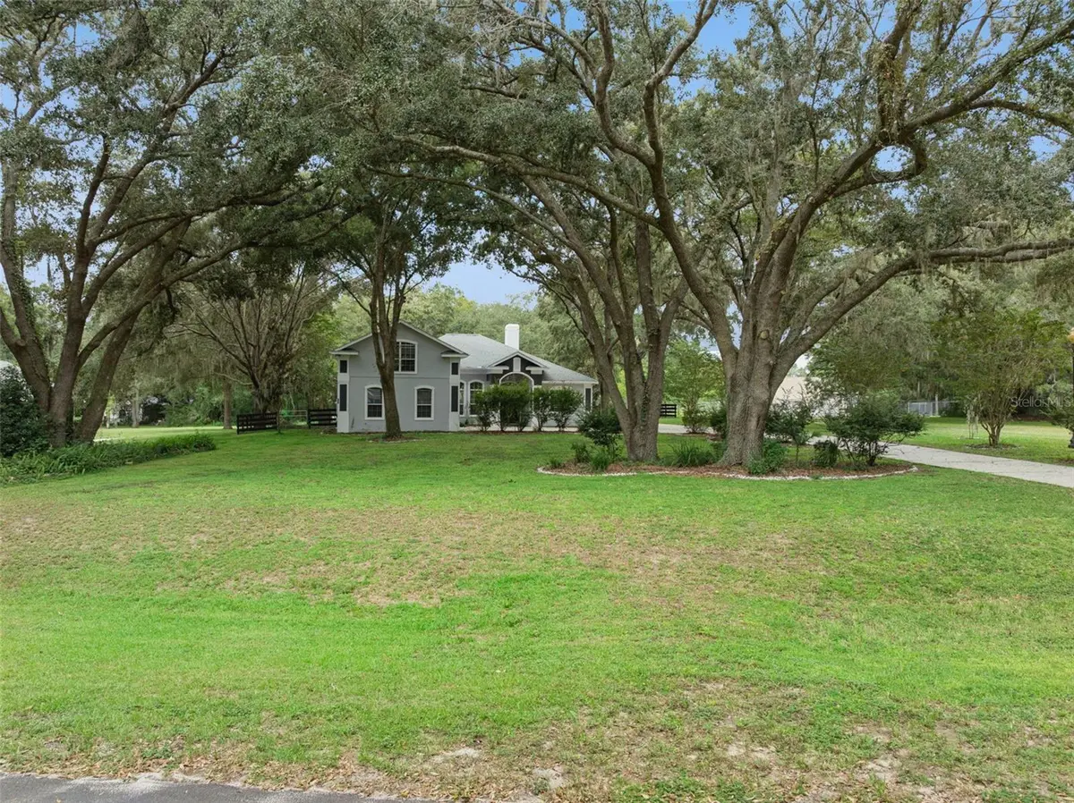 949 HAWK LNDG, Fruitland Park, FL 34731
