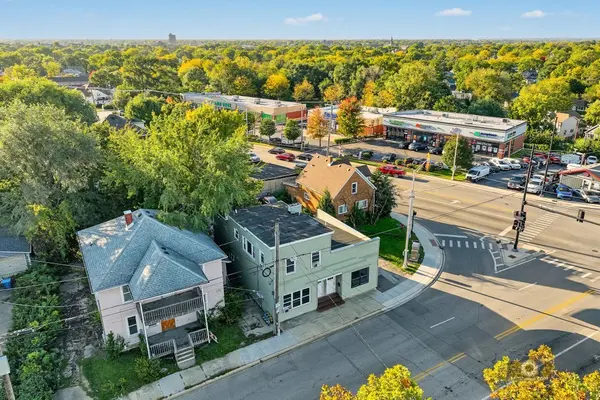 102 N Ohio ST, Aurora, IL 60505