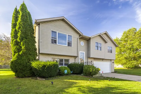 129 Pheasant Run Drive, Hobart, IN 46342