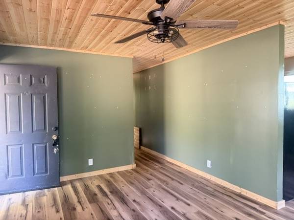 140 Redneck Rd, Ashland City, TN 37015