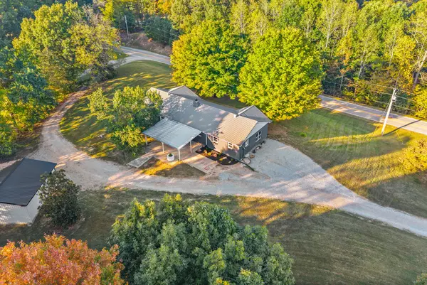 4840 Tarsus Rd, Palmyra, TN 37142