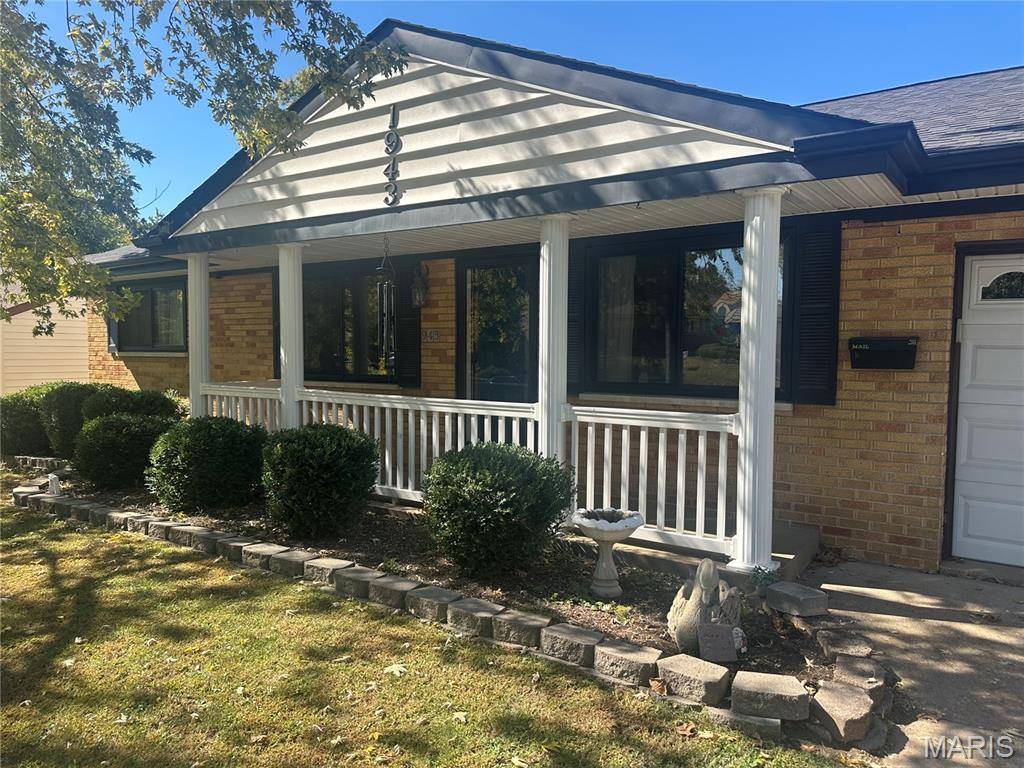 1943 Brown RD, St Louis, MO 63114