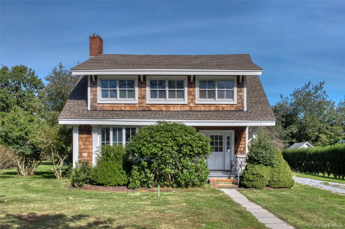 845 Orchard ST, Orient, NY 11957