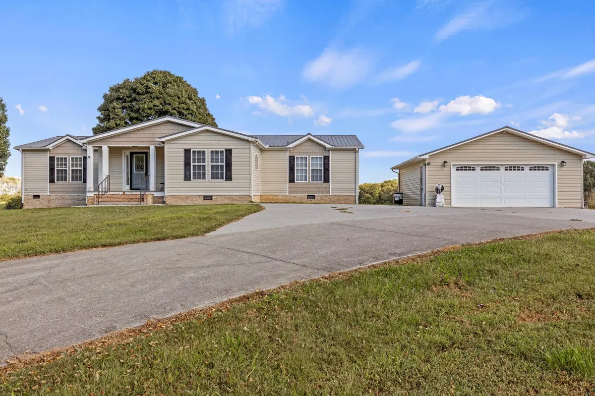 238 Sunnyside Road, Sweetwater, TN 37874