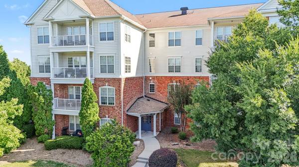 14331 San Paolo LN, Charlotte, NC 28277