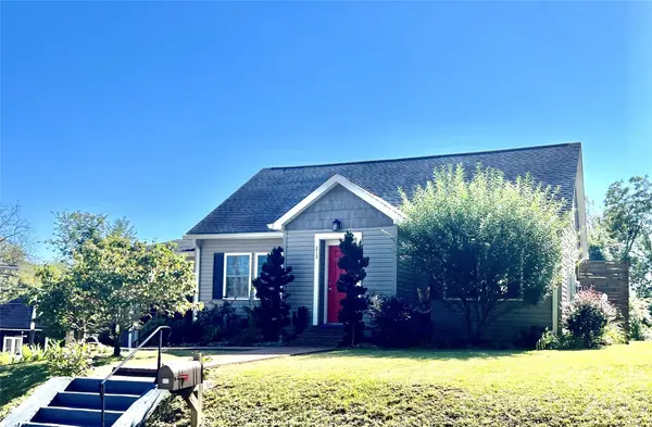 213 Erwin ST, Morganton, NC 28655