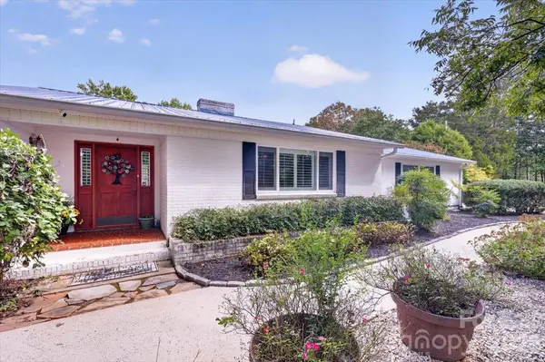 2086 Old Mountain RD, Statesville, NC 28625