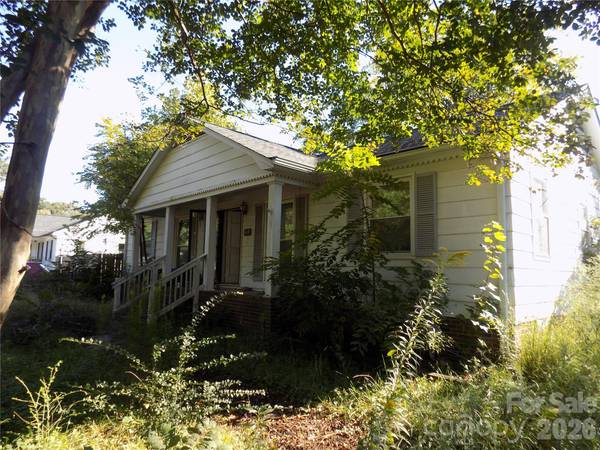 163 Downey Lake RD, Dallas, NC 28034