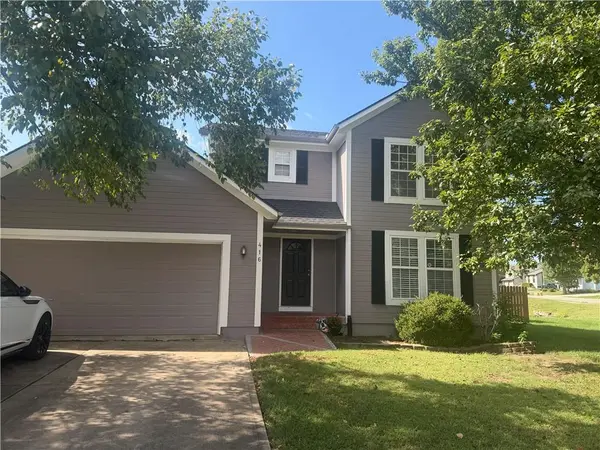416 N Hickory ST, Gardner, KS 66030
