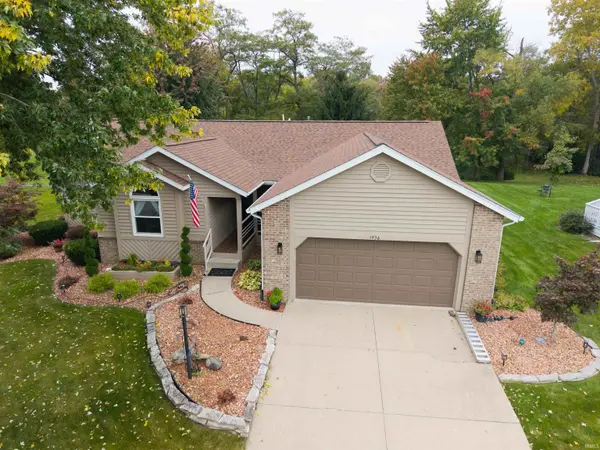 1936 Hunters Ridge DR, Huntington, IN 46750