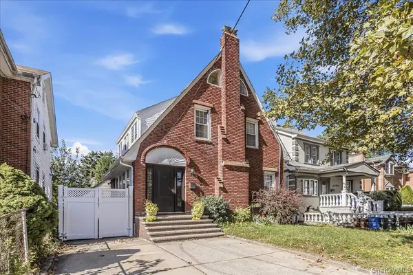 40-24 Clearview EXPY, Bayside, NY 11361