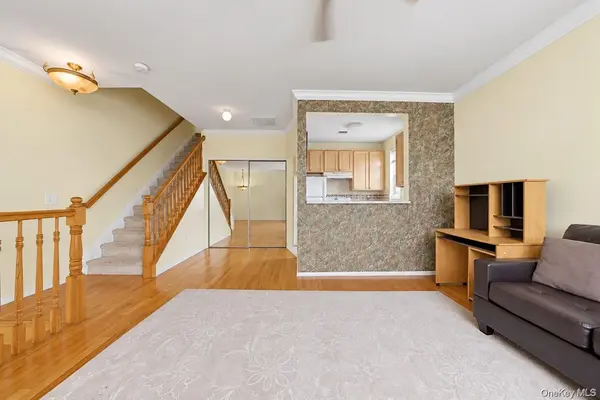 163 Surf DR #106, Bronx, NY 10473