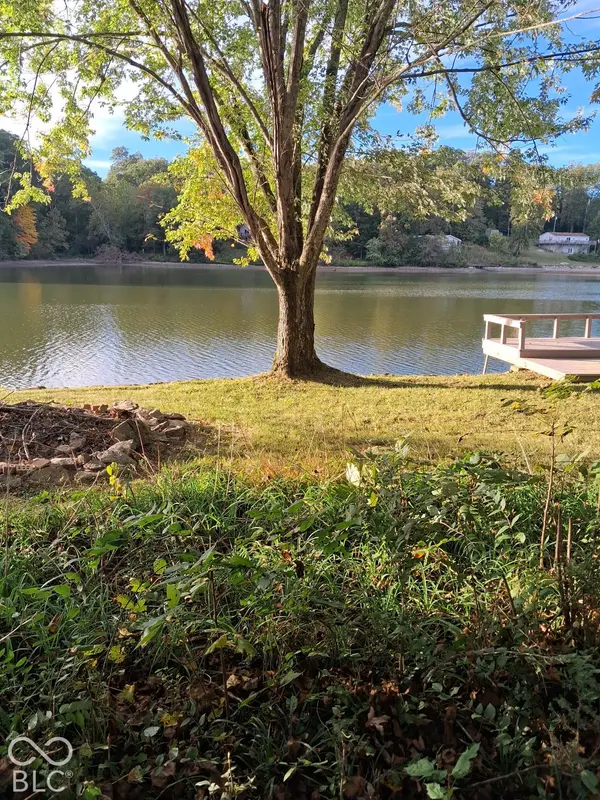 3577 Laughton CT, North Vernon, IN 47265