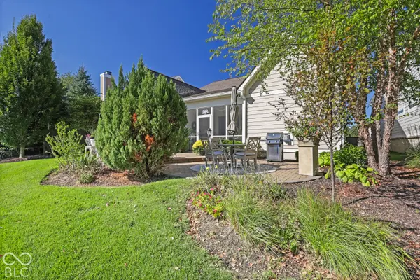 15233 Kampen CIR, Carmel, IN 46033