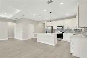 16246 HIDDEN OAK LOOP, Lakewood Ranch, FL 34211