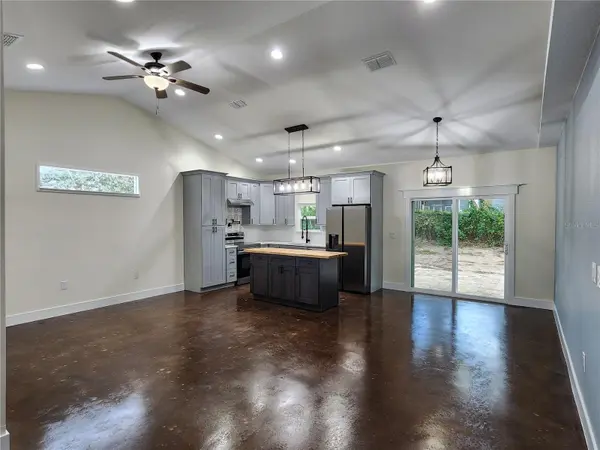 Address not disclosed, Lady Lake, FL 32159