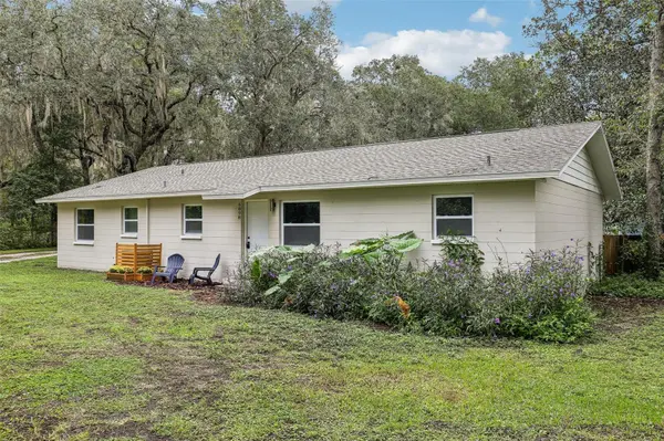 6898 CR 214, Melrose, FL 32666