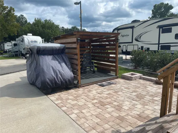 2856 NE 104TH AVE, Silver Springs, FL 34488