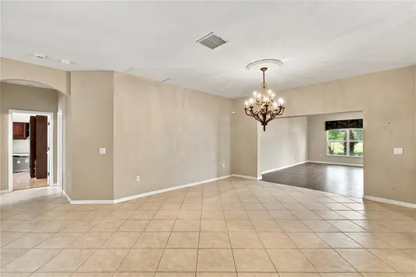 352 HAMRICK DR, Poinciana, FL 34759