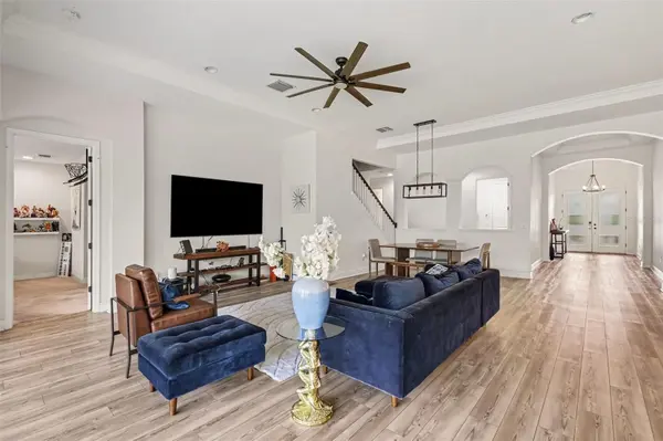 7612 PARADISO DR, Apollo Beach, FL 33572