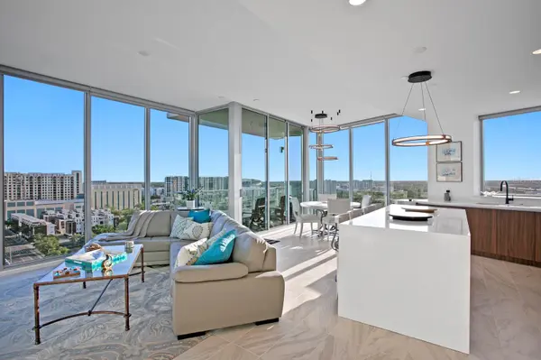777 3RD AVE N #1408, St Petersburg, FL 33701