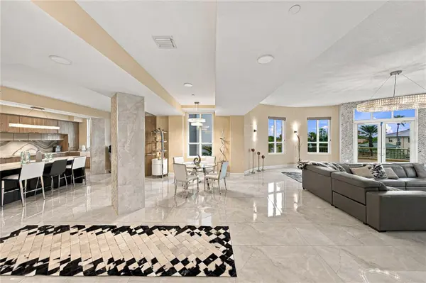 450 KNIGHTS RUN AVE #405, Tampa, FL 33602