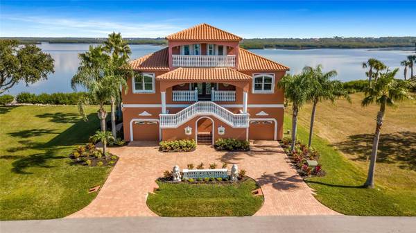 4613 HARBORPOINTE DR, Port Richey, FL 34668