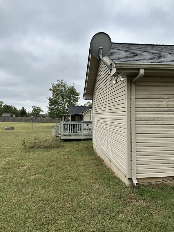 1034 Monticello Pl, Gallatin, TN 37066