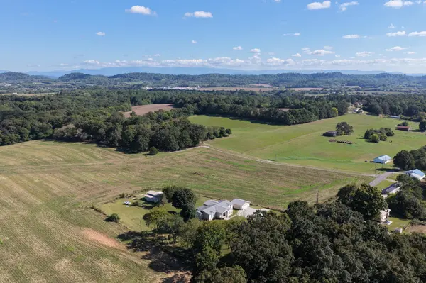 238 Sunnyside Road, Sweetwater, TN 37874