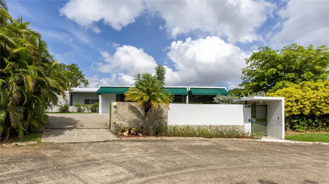 13 BLOQUE Z #26, Rio Piedras, PR 00926